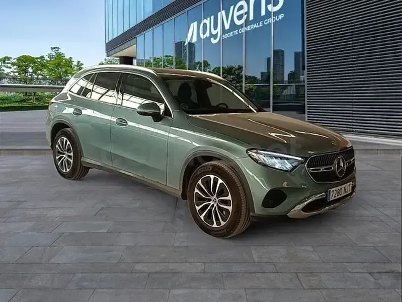 Usado Mercedes GLC220 197 CV (144 kW) 2026 Gris / plata SUV