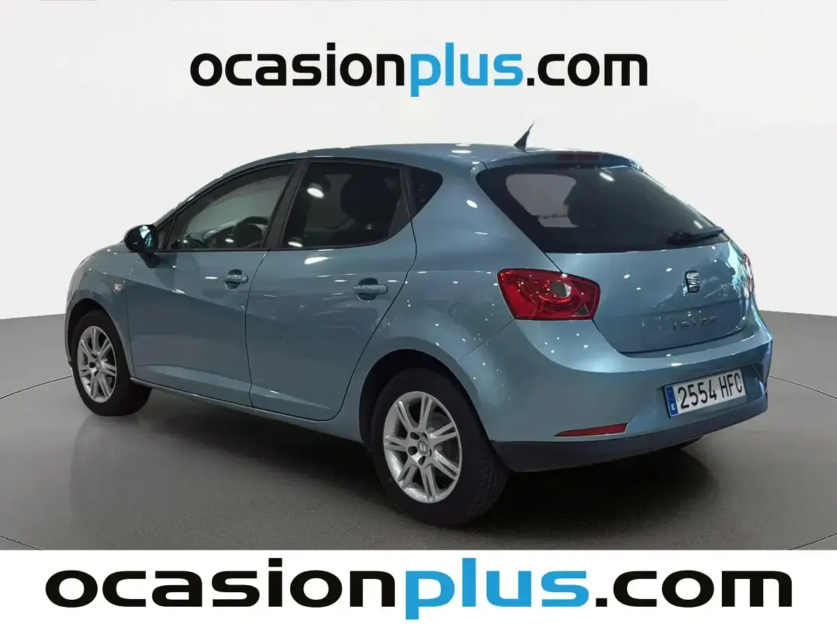 Usado Seat Ibiza Style 86 CV (63 kW) 2011 Azul Utilitario