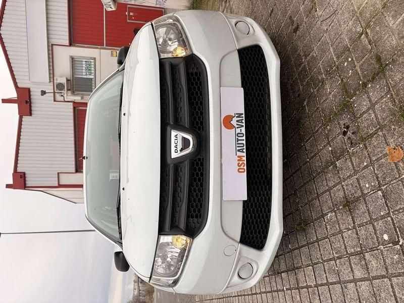 Blanco Usado 2013 Dacia Sandero Ambiance Utilitario | 6500 € (Precio justo) - Imagen 1/4