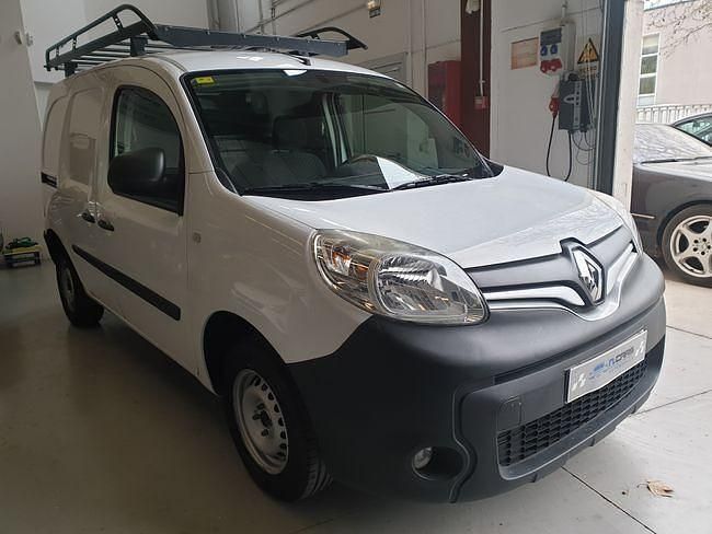 Usado Renault Kangoo 74 CV (54 kW) 2016 Blanco Monovolumen