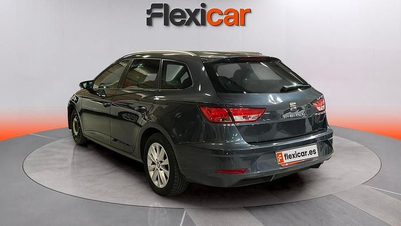 Usado Seat Leon ST Reference 116 CV (85 kW) 2019 Blanco Familiar