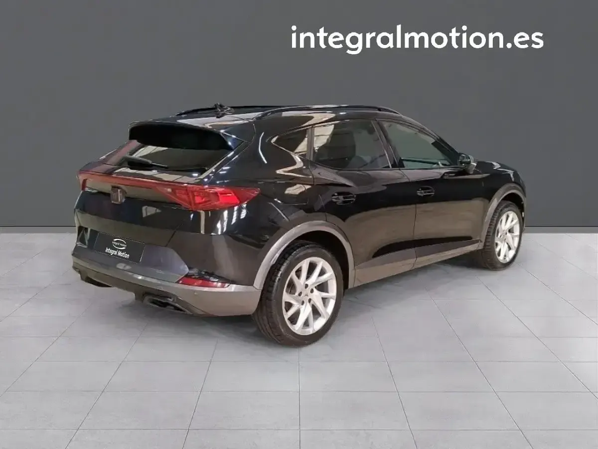 Usado Cupra Formentor 149 CV (109 kW) 2023 Gris SUV