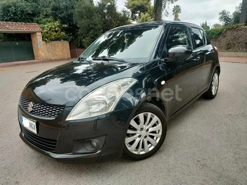 Negro Usado 2011 Suzuki Swift GLX Berlina | 5400 € (Precio justo) - Imagen 1/4