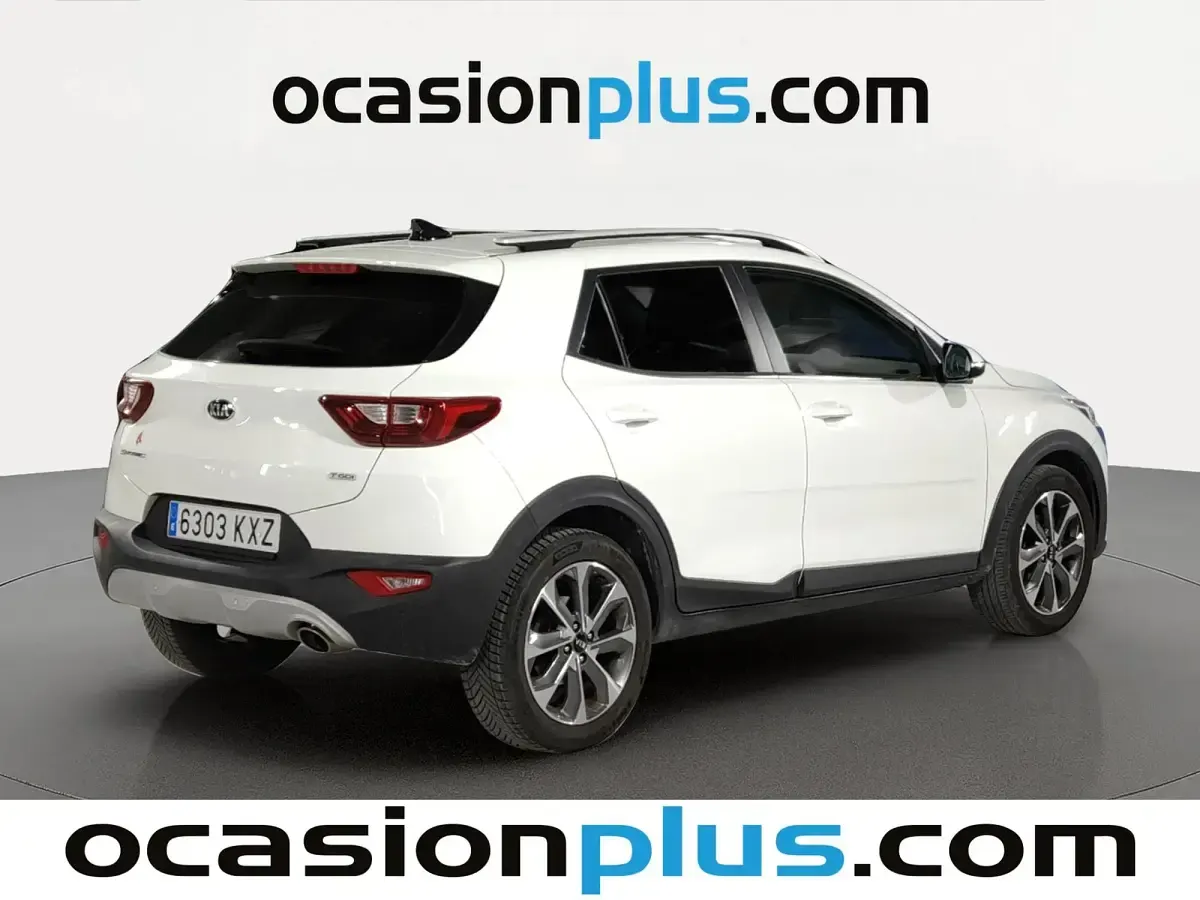 Usado Kia Stonic 101 CV (74 kW) 2019 Blanco SUV