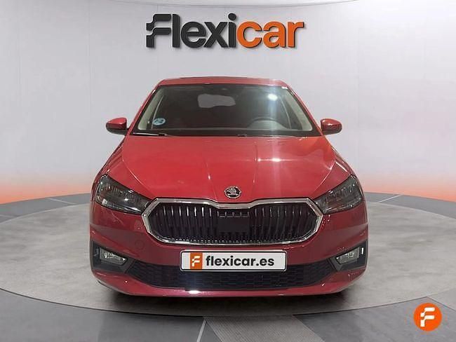 Usado Skoda Fabia Selection 95 CV (69 kW) 2024 Rojo Utilitario