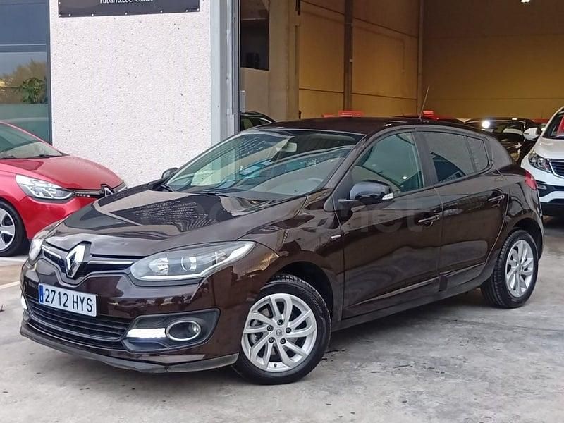Usado Renault Mégane LIMITED 115 CV (84 kW) 2014 Marrón Berlina