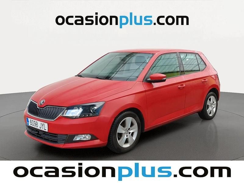 Usado Skoda Fabia 75 CV (55 kW) 2017 Rojo Utilitario