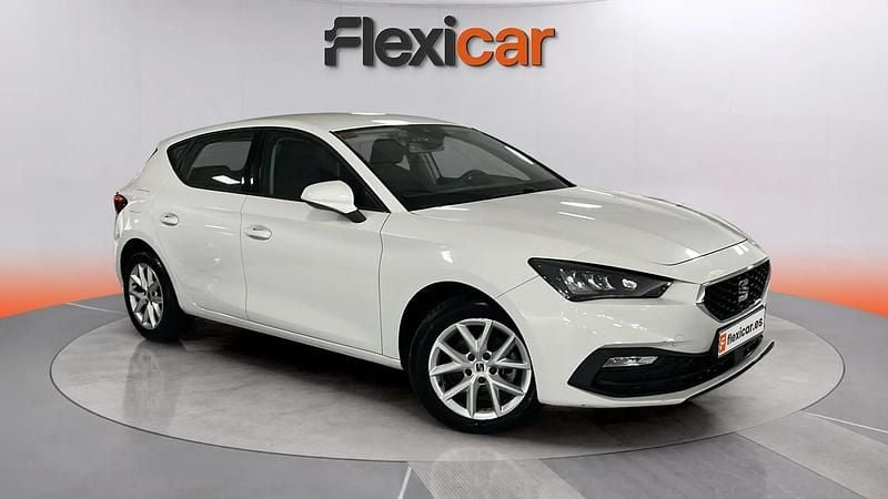 Usado Seat Leon Reference 116 HP (85 kW) 2021 Citadino