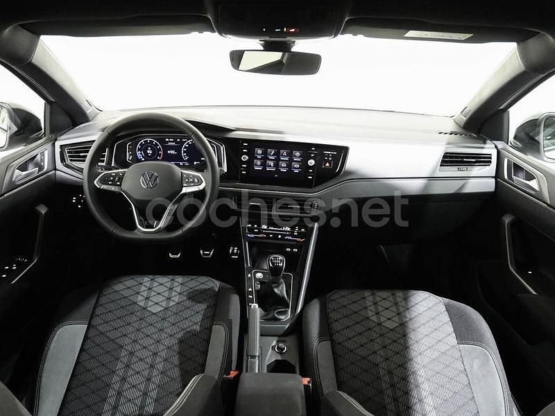 Usado VW Taigo R-line 110 CV (80 kW) 2025 Blanco SUV