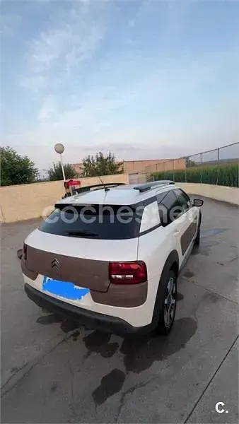 Usado Citroën C4 Cactus Shine Edition 92 CV (67 kW) 2015 Blanco Utilitario