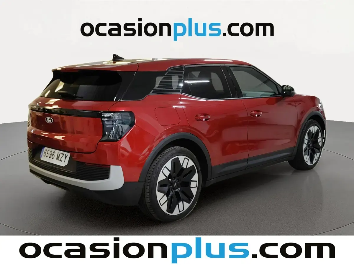 Usado Ford Explorer Premium 210 kW (286 CV) 2025 Rojo SUV