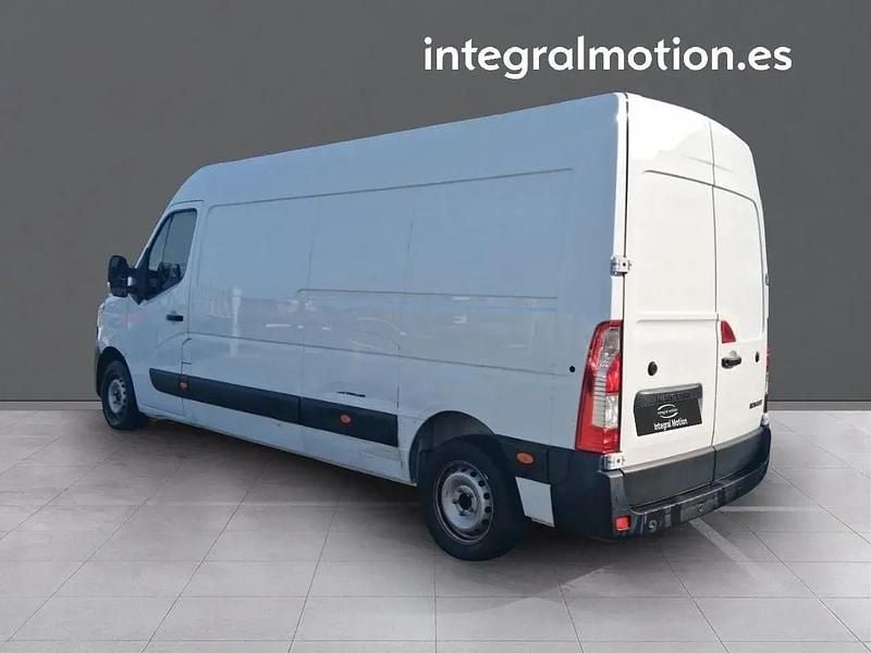 Begagnad Renault Master 136 HK (100 kW) 2023 Vit Minibuss