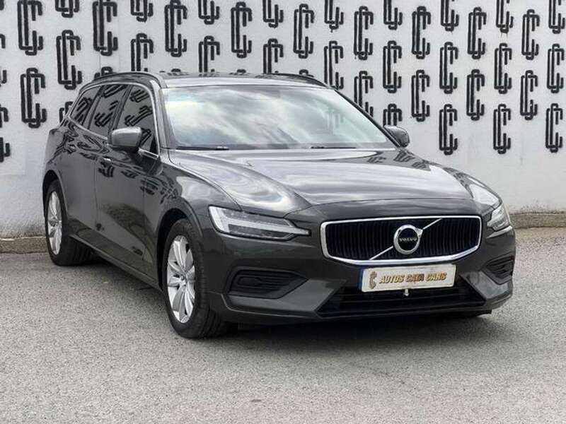 Gris Usado 2022 Volvo V60 Momentum Familiar | 20.990 € (Buen precio) - Imagen 1/4
