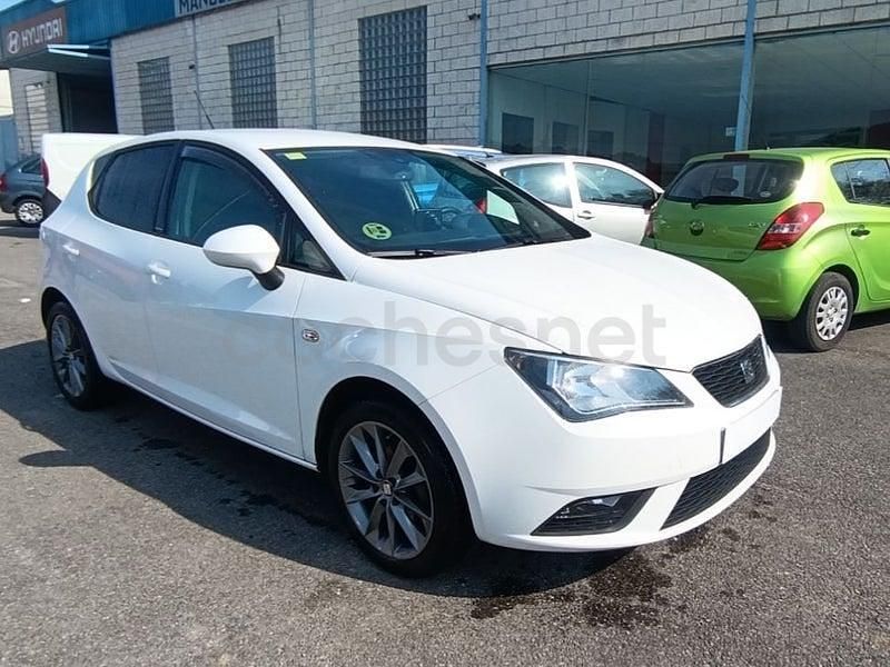 Usado Seat Ibiza I-Tech 90 CV (66 kW) 2015 Blanco Berlina