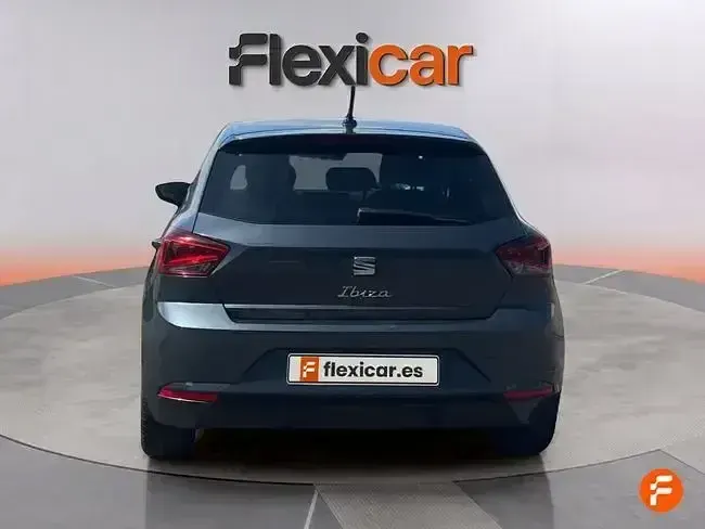 Usado Seat Ibiza XCELLENCE 115 CV (84 kW) 2024 Azul Utilitario