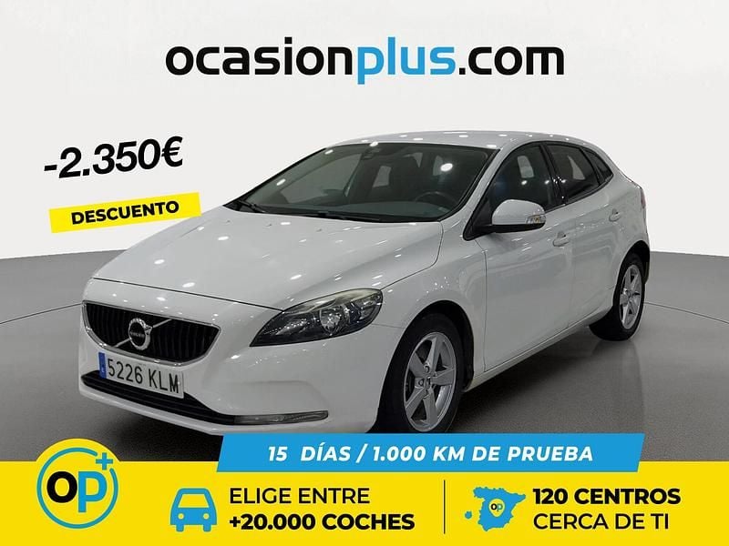 Usado Volvo V40 Kinetic 120 CV (88 kW) 2018 Blanco Berlina