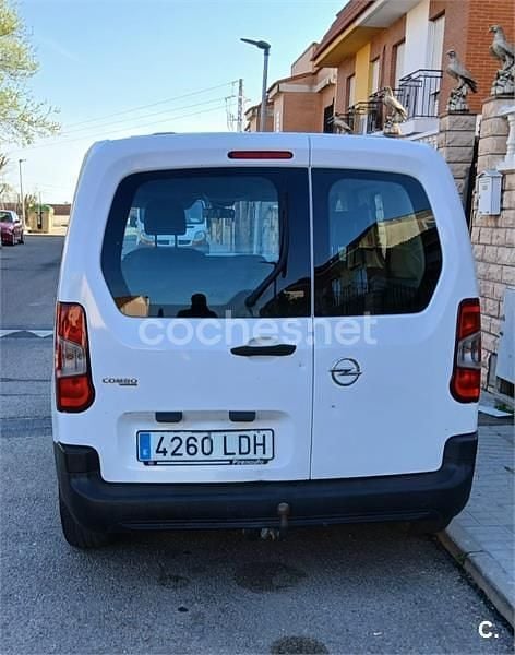 Usado Opel Combo Life Expression 102 CV (75 kW) 2019 Blanco Monovolumen