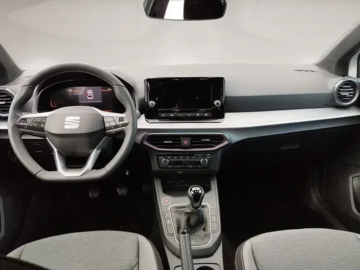Usado Seat Ibiza XCELLENCE 116 CV (85 kW) 2025 Gris Utilitario