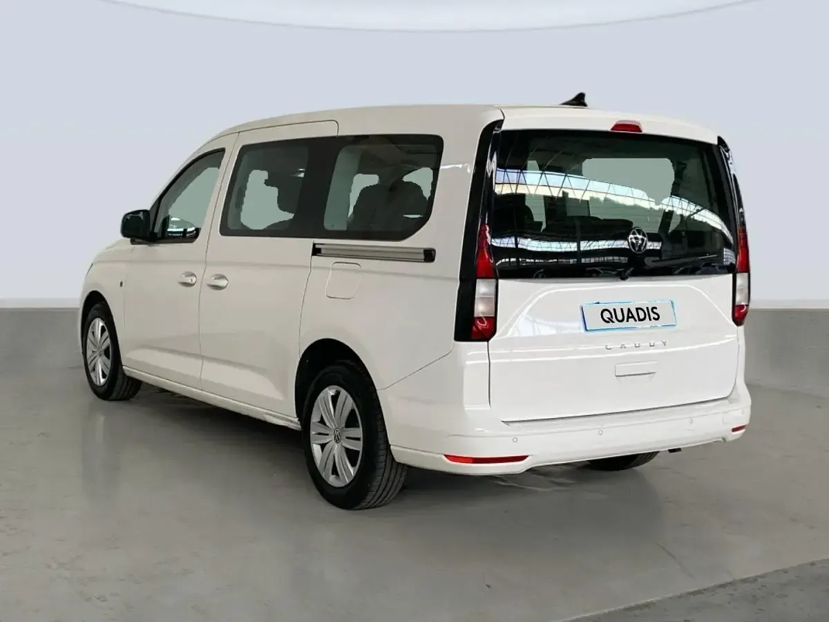 Usado VW Caddy 102 CV (75 kW) 2026 Blanco Monovolumen