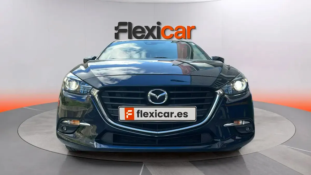 Usado Mazda 3 Luxury 105 CV (77 kW) 2017 Azul Berlina