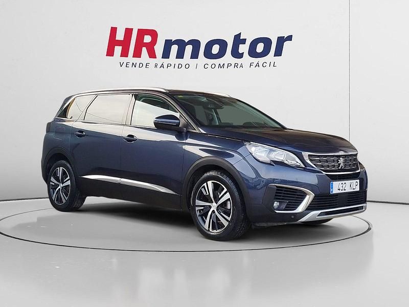 Usado Peugeot 5008 Allure 131 CV (96 kW) 2018 Blanco Monovolumen