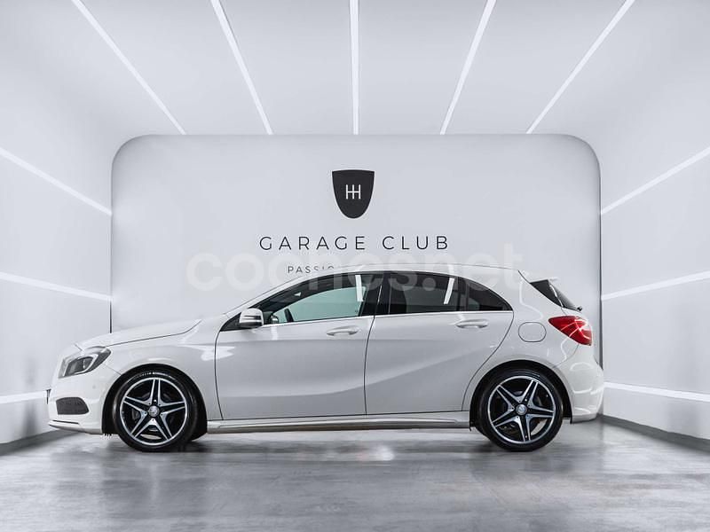 Usado Mercedes A200 AMG line 136 CV (100 kW) 2015 Blanco Berlina