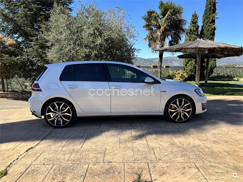 Usado VW Golf VII GTI 230 CV (169 kW) 2016 Blanco Berlina