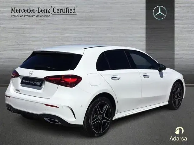 Usado Mercedes A250 218 CV (160 kW) 2025 Blanco polar