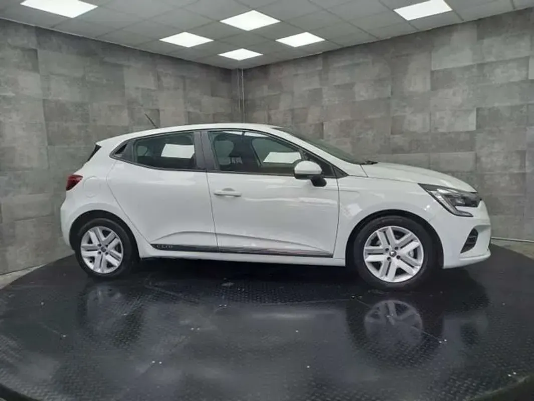 Usado Renault Clio V Business 141 CV (103 kW) 2021 Blanco Berlina