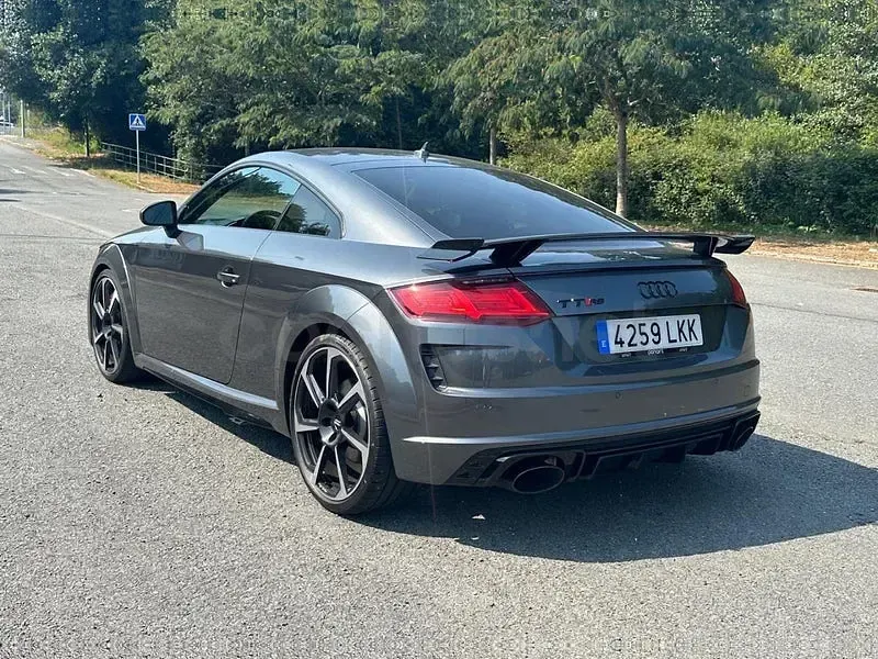 Usado Audi TT Exclusive 400 CV (294 kW) 2021 Gris / plata Coupe