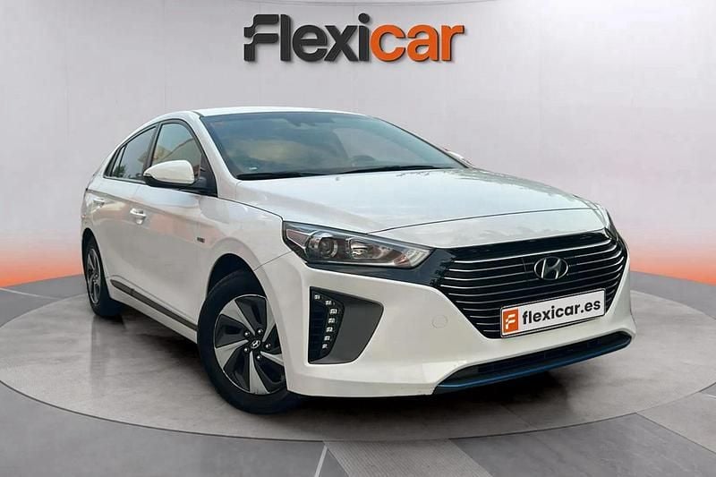 Blanco Usado 2018 Hyundai Ioniq Berlina | 13.990 € (Precio justo) - Imagen 1/4