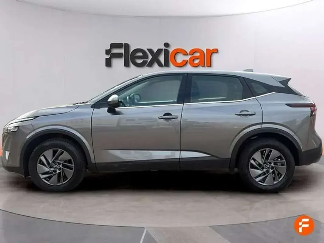 Usado Nissan Qashqai Tekna+ 158 CV (116 kW) 2024 Gris SUV