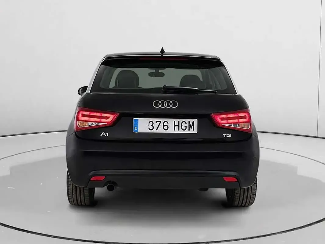 Usado Audi A1 Ambition 105 CV (77 kW) 2011 Negro Utilitario