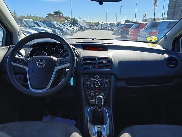 Usado Opel Meriva Cosmo 110 CV (80 kW) 2012 Gris Monovolumen