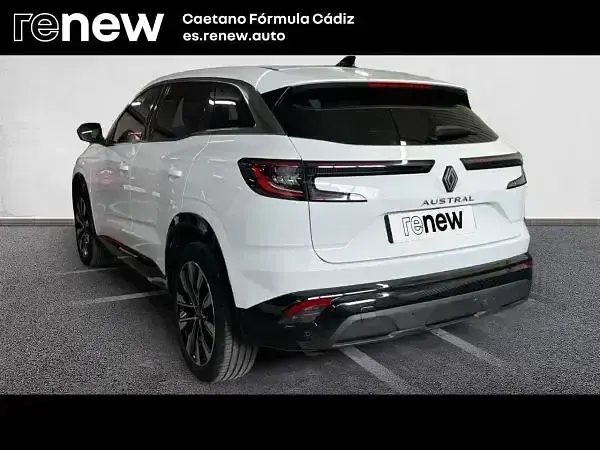 Usado Renault Austral Techno 140 CV (102 kW) 2023 Blanco SUV