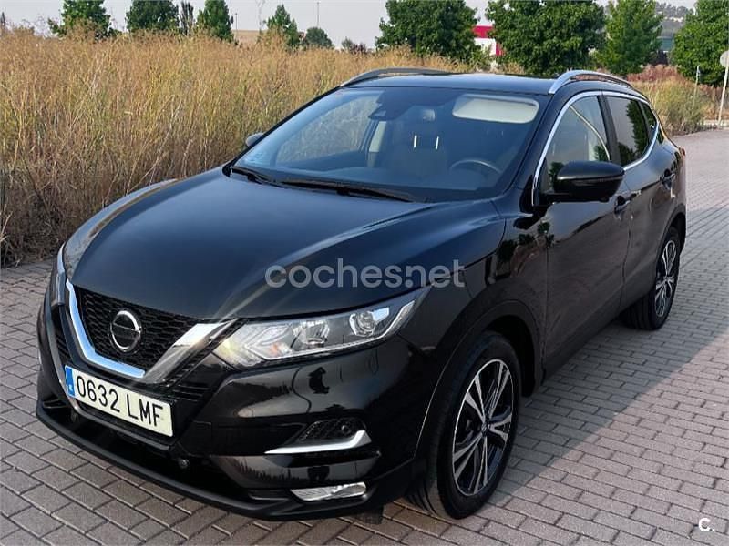 Negro Usado 2021 Nissan Qashqai N-Connecta SUV | 17.600 € (Super precio) - Imagen 1/4