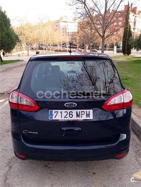 Usado Ford Grand C-Max Trend 115 CV (84 kW) 2012 Azul Monovolumen