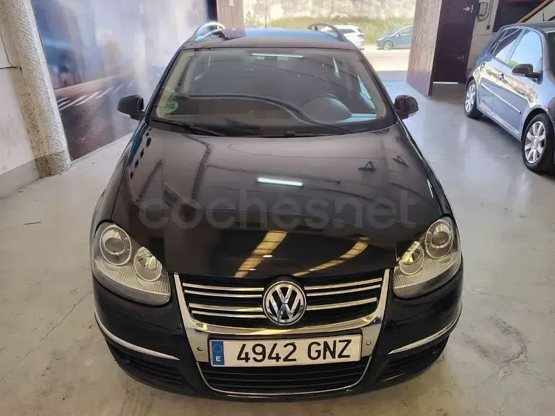 Usado VW Golf VI Highline 160 CV (117 kW) 2009 Negro Utilitario