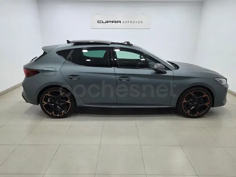 Nuevo Cupra Leon VZ 272 CV (200 kW) 2026 Gris / plata Berlina