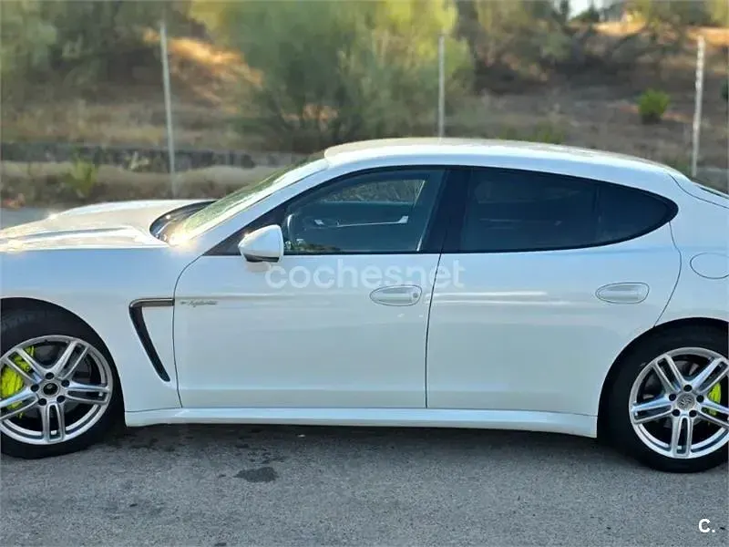 Usado Porsche Panamera 416 CV (305 kW) 2013 Blanco Utilitario