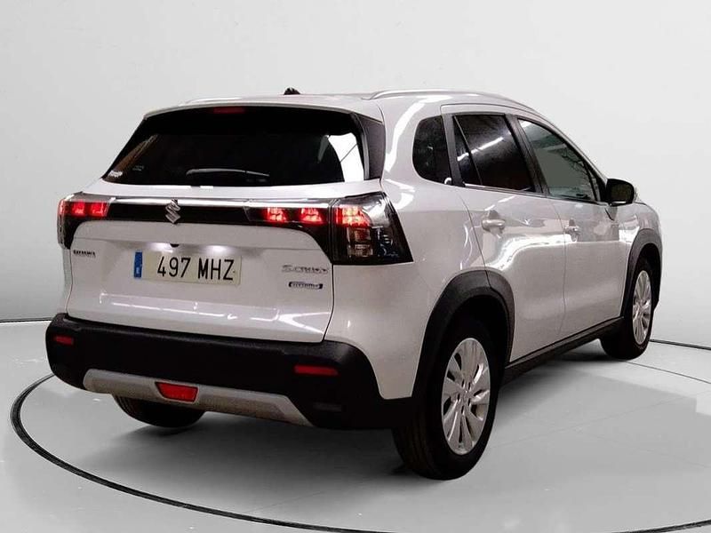 Usado Suzuki SX4 S-Cross 131 CV (96 kW) 2023 Blanco SUV