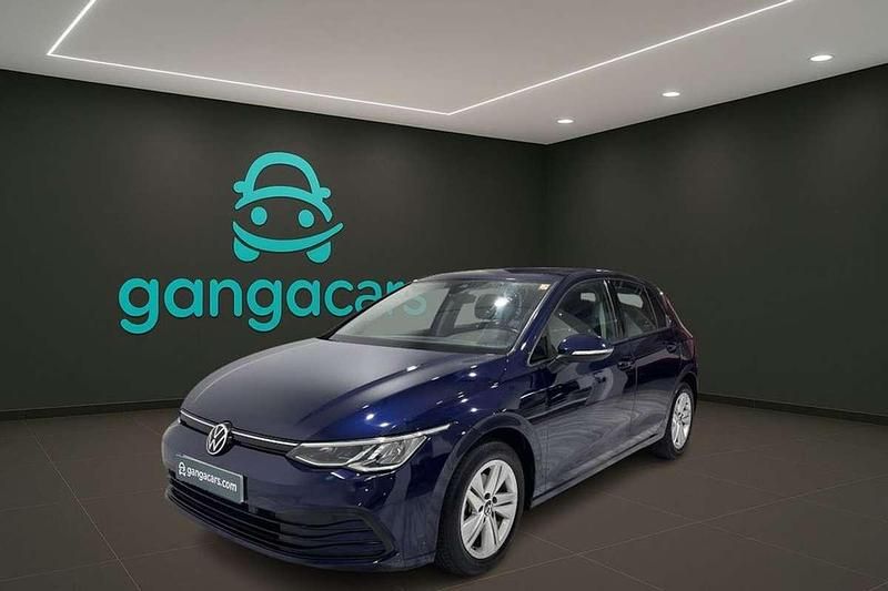 Usado VW Golf VIII Life 111 CV (81 kW) 2021 Azul Familiar