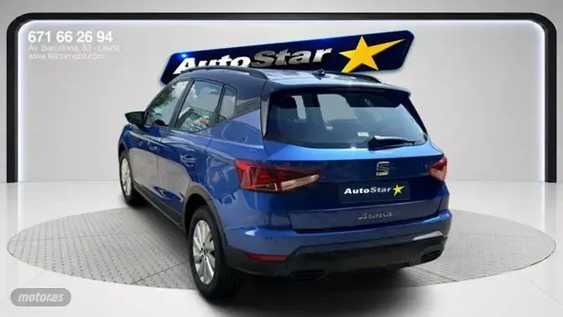 Usado Seat Arona 115 CV (84 kW) 2024 Azul SUV