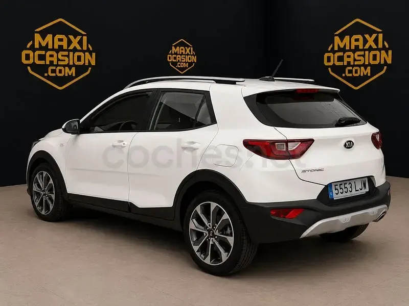 Usado Kia Stonic 100 CV (73 kW) 2020 Blanco SUV
