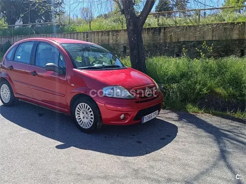 Usado Citroën C3 70 CV (51 kW) 2007 Rojo Berlina