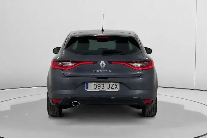 Usado Renault Mégane IV Zen 110 CV (80 kW) 2017