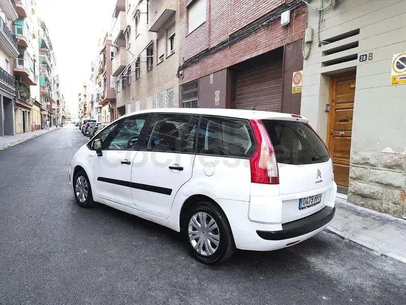 Usado Citroën C4 Picasso 112 CV (82 kW) 2011 Blanco Monovolumen