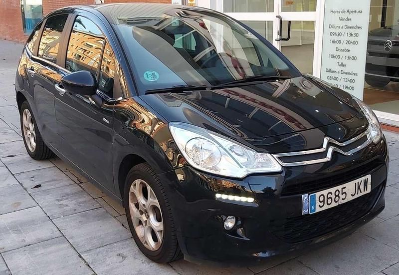 Negro Usado 2015 Citroën C3 Feel Utilitario | 6600 € (Precio justo) - Imagen 1/4