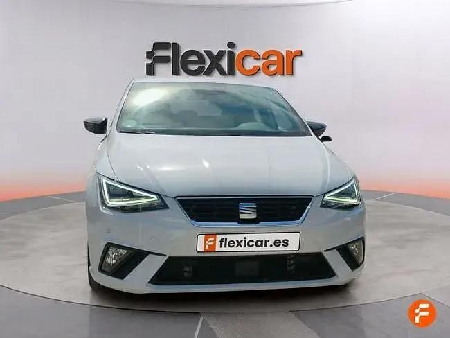 Usado Seat Ibiza Reference 80 CV (58 kW) 2023 Blanco Utilitario