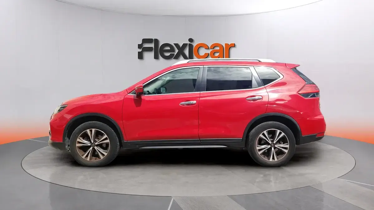 Usado Nissan X-Trail N-Connecta 150 CV (110 kW) 2020 Rojo SUV